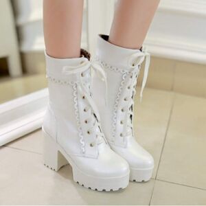 Women’s White Lace Up Chunky Heeled Boots Size 11 (42 EU) NEW